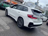 ご納車前には、BMWを熟知したメカニックによる100項目の点検・整備を行います。不具合箇所、交換時期に達している部品に関しましては、全て当社負担で交換してからのご納車となります。