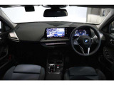 ご納車後は、日本全国のBMW正規ディーラーにて保証整備、一般整備、点検整備、車検整備をお受けいただけますのでご安心下さい。保証修理費用をお立替頂くなどのご面倒もございません。