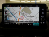 純正9インチコネクトディスプレイ&バックカメラが装備されているので、普段の使い勝手もロングドライブも快適です。