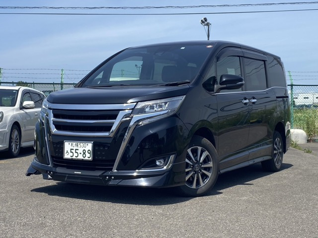 トヨタ エスクァイア 2.0 Gi 4WD 純正ナビ・バックカメラ・両側