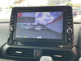 ドライブレコーダーの映し出す画像がナビのディスプレイに映し出されます。