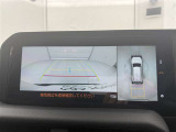 パノラミックビューモニタ付き。 バック時に車両周辺の映像を確認することで、安心して駐車することができます!