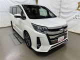広々とした車内空間に優れた燃費性能。更にデザインも上質で人気のお車です!