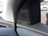 BOSE Premium Sound System&10スピーカー搭載!日産とBOSEは車両設計の段階から一体となって日産アリア専用のサウンドシステムを開発。コンサート会場にいるかのようなプレミアムな音響空間を創出しています(^^♪