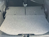 ■2列目シートを倒すと広々とした荷室になります!