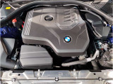 【BMWエンジン】革新的なガソリン・エンジン・テクノロジーによる高性能かつ高効率。レスポンスの良いパワーを発揮。常にスムーズな吸気を実現しアクセル開度にダイレクトに反応しドライビングを楽しく演出。