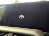 【12.3インチワイドナビ】高級感とインパクトのある大型ワイドナビを装備。各種オーディオ操作はもちろん、横長ワイド画面でのマップ2分割表示など、利便性も高いナビです♪