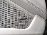 BOSEサラウンドサウンドシステムは、車内の音響特性に合わせて的確にチューニングされており、コンサートホールのようにバランスに優れた原音を忠実に再現した音響パターンを生み出します。