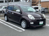おひとり、恋人、ご友人、ご家族など、少人数でも大人数でもお出かけが楽しめます。この車で楽しいドライビングライフを送りましょう♪