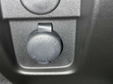 シガーソケット用の充電器が使用可能です!