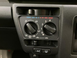 中古車は一物一価、同じようなお車でも、整備状況、外内装の状態など様々です。