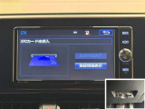 ナビ連動ETC付きです。高速道路料金所での小銭の出し入れや雨天時における窓の開け閉めなどの煩わしさが解消できます。料金所の通過もスムーズで快適ですよ。☆使用履歴表示や音声案内もしてくれます☆