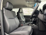 見通しのよいすっきりとした視界で、誰でも運転しやすいです。運転のしやすさは疲れにくさにも繋がりますよ♪