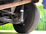 お車を安心してお乗りいただく為には、足回りの定期点検が欠かせません。サービスサポート(有償保証)では無料点検もご提供しており、安心のカーライフをお過ごしいただけるサポート体制が整っています。