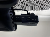 【純正前方ドライブレコーダー】映像・音声などの運転中の記録を残します。事故などを起こした起こされた時の証拠になりえますので、もしも時でも安心ですね。