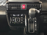 温度を設定すれば、自動で車内の温度管理をしてくれる優れものです♪ATミッションで運転楽々