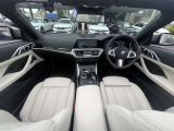 4シリーズカブリオレ M440i Xドライブ 4WD 