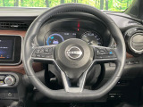 【ステアリングスイッチ】運転中、前方から目線をそらすことなく、オーディオ等の操作が可能な便利機能!安心&快適なドライブを演出してくれます♪