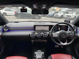 CLAシューティングブレーク CLA200d AMGライン サンルーフ 修復歴無し