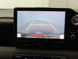 バックモニターを装備しています。車庫入れ時等に車両後方が確認出来るのでとても便利です。