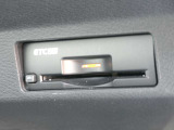 ETC2.0載器!高速道路の利用がますます快適になりますね!ICの出入り情報だけでなく、経路情報の把握が可能。また一時退出した場合でも2時間以内に再進入した場合には 高速を降りずに利用した料金のままです。