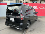 セレナ 2.0 ハイウェイスターV 