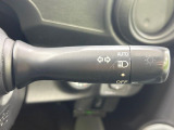 【オートライト】周りの明るさに応じて自動でヘッドライトの点灯・消灯ができる機能です!ライトの付け忘れ・消し忘れなどが無くなり、雨の日や夕方の走行も安心!トンネル通過時も便利ですね♪