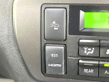 【トヨタセーフティセンス】走行中に前方の車両等を認識し、衝突しそうな時は警報とブレーキで衝突回避と被害軽減をアシスト。より安全にドライブをお楽しみいただけます。