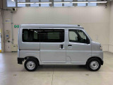 軽自動車、小型車を中心に常時300台展示車を御用意させて頂いております