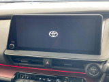 【12.3インチワイドナビ】高級感とインパクトのある大型ワイドナビを装備。各種オーディオ操作はもちろん、横長ワイド画面でのマップ2分割表示など、利便性も高いナビです♪
