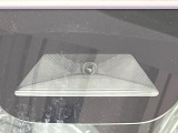 【ホンダセンシング】走行中に前方の車両等を認識し、衝突しそうな時は警報とブレーキで衝突回避と被害軽減をアシスト。より安全にドライブをお楽しみいただけます。