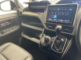 店舗にて現車の確認もいただけますので、お電話で在庫のご確認の上是非ご来店くださいませ!!!//////