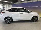 エンジンルーム、室内、クリーニング済みです。厳選したお車を屋内展示場にて展示中☆車両品質には自信がございます!ぜひ一度ご来店ください!!