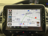 【純正10型ナビ】専用設計で車内の雰囲気にマッチ!ナビ利用時のマップ表示は見やすく、いつものドライブがグッと楽しくなります!