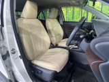 運転席シート廻りは使用感も少なく、良好な状態となっています。丁寧に使われていたことがよくわかりますね。