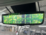 【デジタルインナーミラー】後席の大きな荷物や同乗者で後方が確認しづらい時でも安心!カメラが撮影した車両後方の映像をルームミラー内に表示。クリアな視界で状況の確認が可能です!