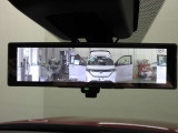 スマートルームミラー付きで後部座席に乗車してても後方がしっかり見れます