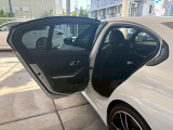 BMW Premium Selection 調布/〒182-0015東京都調布市八雲台2-14-1/TEL.042-426-1166/営業時間:10:00-18:00