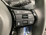 【アダプティブ・クルーズ・コントロール】予め設定した車速内でクルマが自動的に加減速。 前走車との適切な車間距離を維持しながら追従走行し、高速道路でのドライバーの疲労を軽減してくれる嬉しい機能付♪
