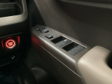 ドアスイッチもシンプルで、使いやすさを考え設計されています。