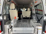 車いす2脚タイプになります。
