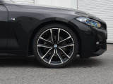 フロントタイヤ225/40R19