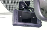 ドライブレコーダー装着車両です