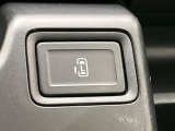 【パワースライドドア】スマートキーや運転席のスイッチでスライドドアの開閉が可能♪電動だから力を入れてドアを開ける必要が無く、小さいお子様でも、重い荷物を持っている時もラクに開け閉めできます♪
