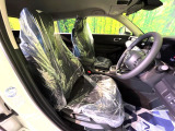 運転席シート廻りは使用感も少なく、良好な状態となっています。丁寧に使われていたことがよくわかりますね。