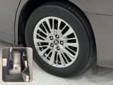 タイヤサイズは225/60R17!純正アルミホイール!納車前の点検時にタイヤ交換させていただきます!パンク修理キット搭載車!