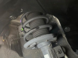 お車を安心してお乗りいただく為には、足回りの定期点検が欠かせません。サービスサポート(有償保証)では無料点検もご提供しており、安心のカーライフをお過ごしいただけるサポート体制が整っています。