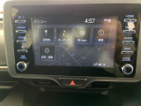 【ナビゲーション】目的地までしっかり案内してくれる使いやすいナビ。Bluetooth接続すればお持ちのスマホやMP3プレイヤーの音楽を再生可能!毎日の運転がさらに楽しくなります!!