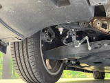 お車を安心してお乗りいただく為には、足回りの定期点検が欠かせません。サービスサポート(有償保証)では無料点検もご提供しており、安心のカーライフをお過ごしいただけるサポート体制が整っています。