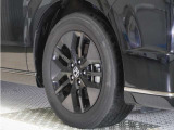 認定中古車では、厳しいHonda認定基準をクリアした厳選されたHonda認定中古車のみ、取り扱っております。「ご購入前の安心」「納車後の信頼」を車両と一緒に提供しております。